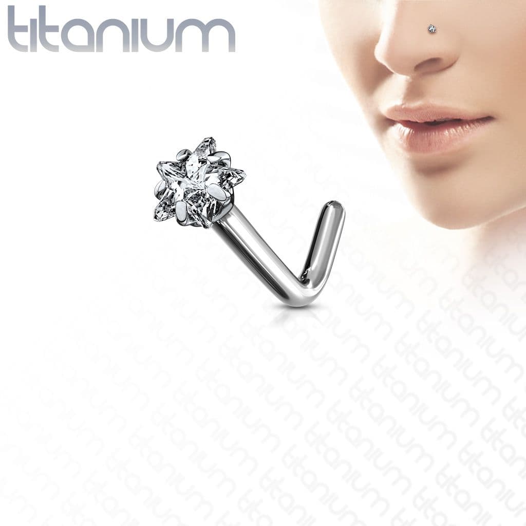 Zahnutý piercing do nosu - titan hvězda, čirý kamínek - náhled 2