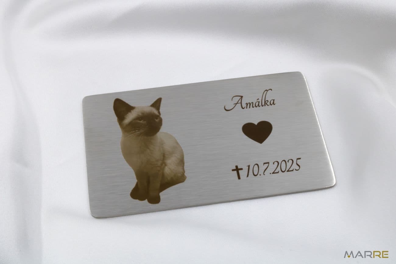 MARRE Pamětní ocelová destička - s rytím obrázku, loga a textu - náhled 2