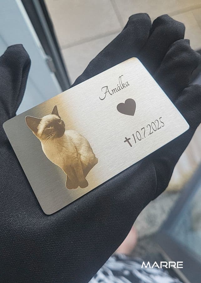 MARRE Pamětní ocelová destička - s rytím obrázku, loga a textu - náhled 5