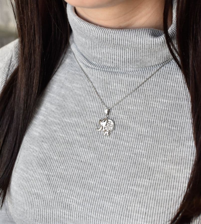 Stříbrný přívěsek s krystaly Swarovski bílý slon 34223.1 - náhled 3
