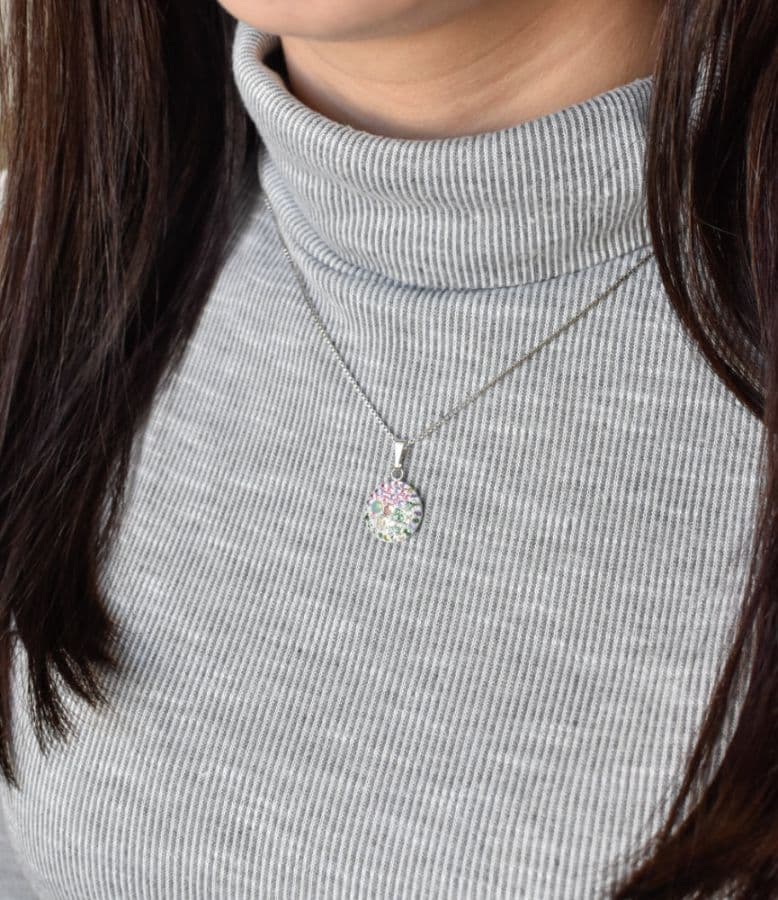 Stříbrný přívěsek s krystaly Swarovski mix barev kulatý 34225.3 sakura - náhled 3